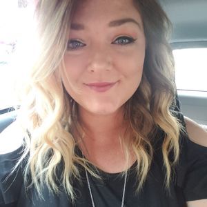 Meet your Posher, Jillian amber